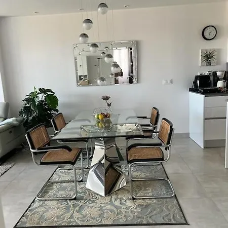 Apartment Amazing New *